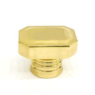 China Classic Zinc Alloy Gold Plating Rectangle shape Metal Zamak Perfume Bottle Cap for sale