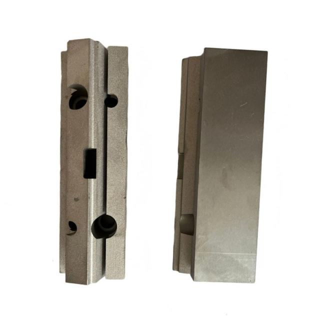 CNC milling parts packaging and quality inspection