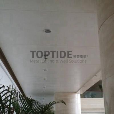 China Groove Aluminium Ceiling Board Suspended Line Metal False Waterproof Drop Grid Ceiling Tiles for sale