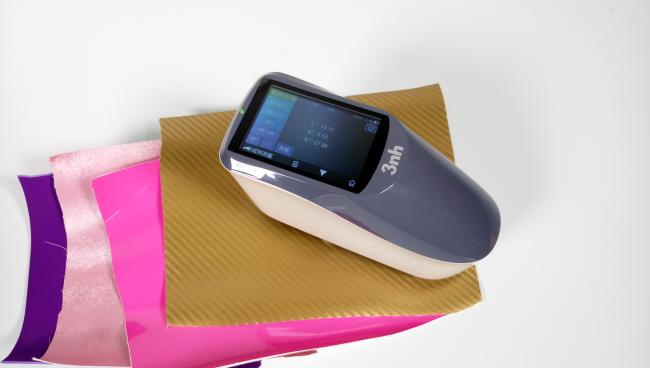 Silk YS3060 UV color spectrophotometer with 400nm 700nm wavelength for fluorescent sample color difference check