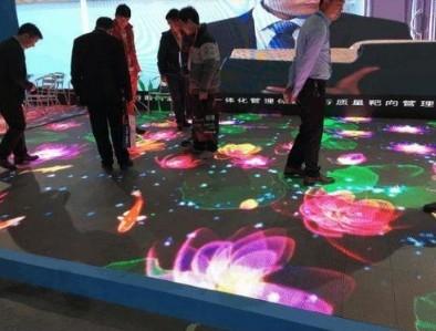 China Multi Coloured Led Dance Floor 3840hz 196V 4500cd For Concert Stage for sale