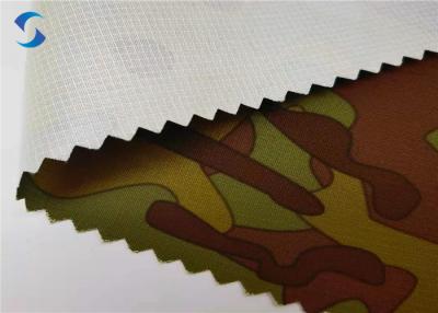Chine Matériel 100% résistant de pongé de polyester de la larme TPU en tant qu'habillement militaire à vendre