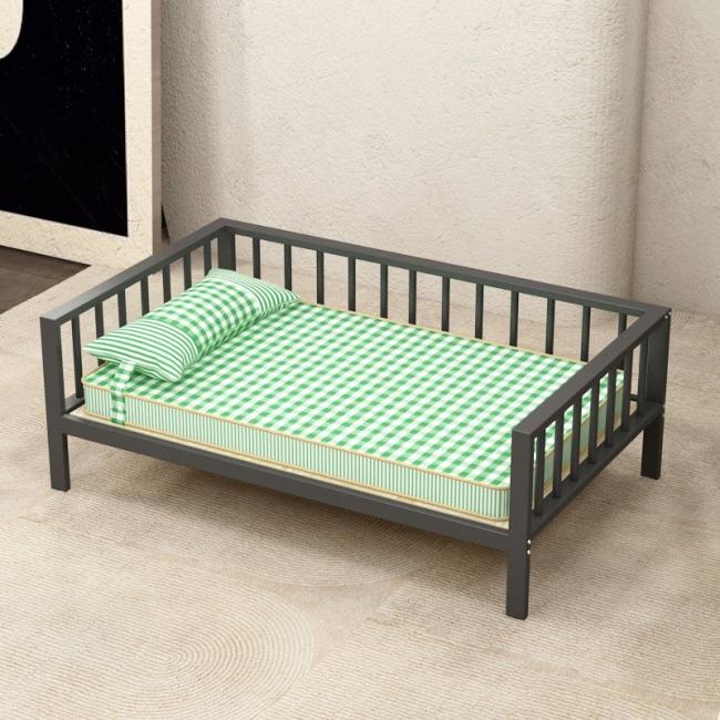 elevated dog bed for large breeds