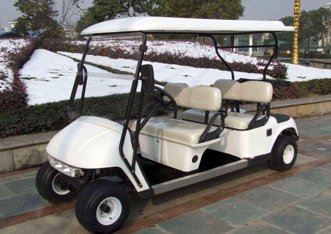 White Color Powerful 4 Wheel Drive 4 Person Electric Golf Carts With 48V Trojan Battery