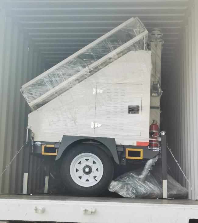 Large Solar Camera Trailer 3 Solar Panels Security Trailer With Built-in Cable Mast For Industrial Park Monitoring