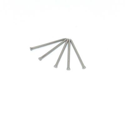 China Projeto de madeira de Pin Smooth Shank Nails For do painel da proteção de corrosão 1.6X30MM à venda