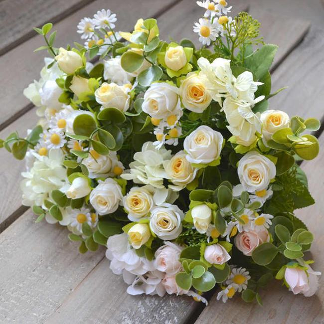 Wholesales Sale Silk Single Roses Flower Bouquet Artificial Flowers Rose Flower Bouquet for Wedding Decoration