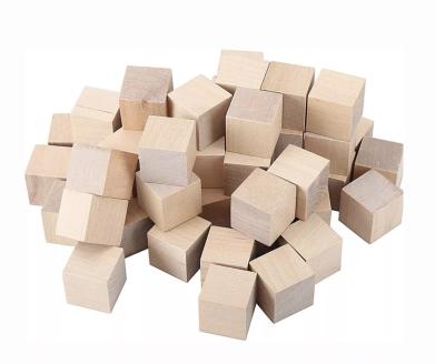 China Art Toy Handmade DIY Hardwood Wooden Activity Cube For Crafts Puzzles Making for sale