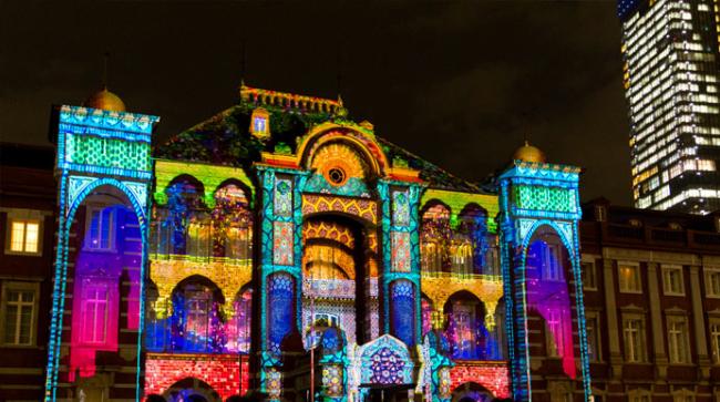 Architectural projection mapping application showing building facade projection
