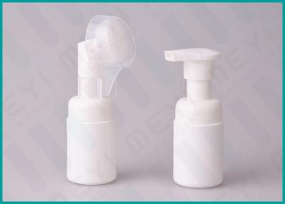 China 30 ML Round White Foam Soap Pump Bottle With Brush Head For Shaving Liquid for sale
