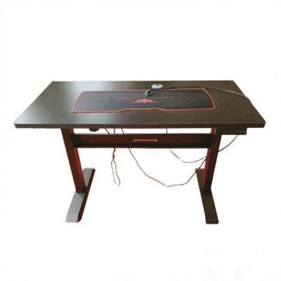 China Adjustable MDF Light Up Gaming Desk 18mm Metal Frame for sale