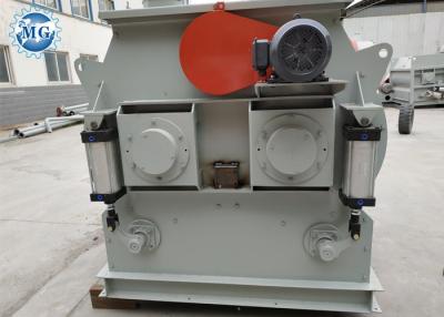 China Máquina de mistura gêmea 220V da areia e do cimento do eixo da eficiência elevada - tensão 440V à venda