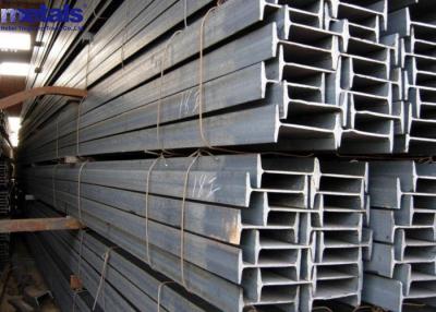 China Profiles de vigas de acero estructural universal suave SS400 Q235B en venta