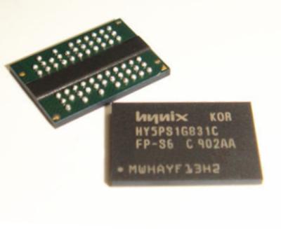 중국 HY5PS1G831CFP-S6 DDR 드램 이동할 수 있는 플래시 메모리 칩 128MX8 0.4ns CMOS PBGA60 판매용