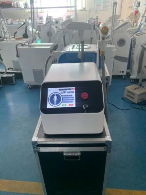 China Germany 1200w 808NM Diode Laser Machine Hair Depilation For Beauty Salon for sale