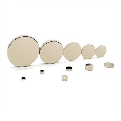 China Custom Made Small Neodymium Disc Magnets for sale