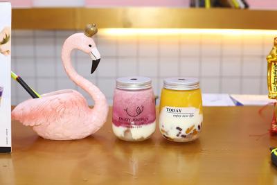 China Leak-proof Screw-on Lid Milk Tea Bottles for Medium-Sized Drinks Beverages Modern Design for sale