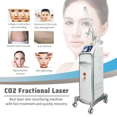 Chine Vaginal serrant la machine de rajeunissement de peau de retrait de cicatrice d'acné/machine laser fractionnaire de CO2 à vendre