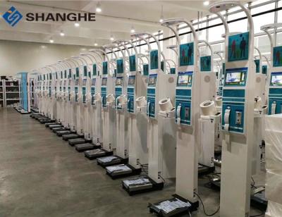 China Peso de efetivação a fichas da máquina 45kg da medida de Bmi da máquina da monitoração da pressão sanguínea à venda