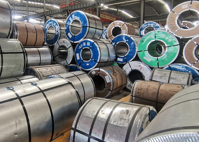 DX51D Hot Dipped Galvanized Steel Coil Z100 Z275 Price DX52D Cold Rolled Galvalume Gi Coil G300 Zinc Coated For Roofing