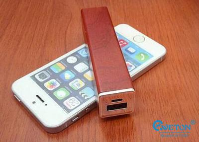 China Samsung / Sony PSP Smartphone Wooden Power Bank USB 18650 3000 mAh for sale