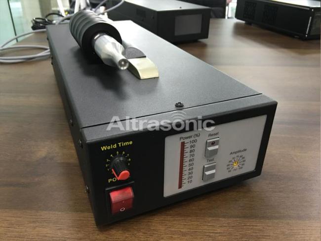 40Khz ultrasonic spot welding machine (2).jpg