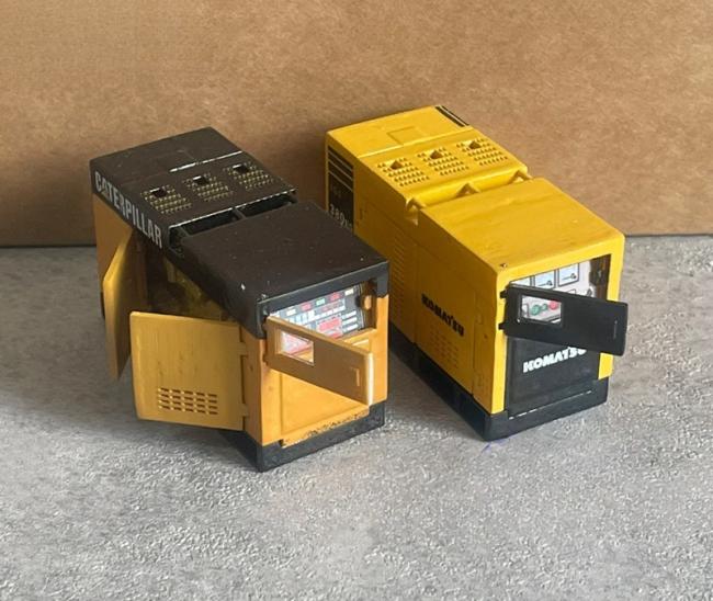 Komatsu EGS380BS 1:50 Alloy Generator & Engine Model | Die-Cast Construction Machinery, Collectible