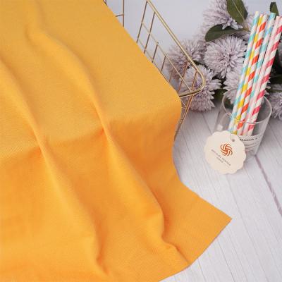 China Wrinkle Resistant Cotton Pique Fabric Customized 40S Y-4123 Smooth Texture for sale