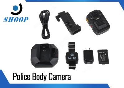 China Los polis de la seguridad HD deben llevar la aplicación de ley de las cámaras del cuerpo con la luz de 2 IR en venta