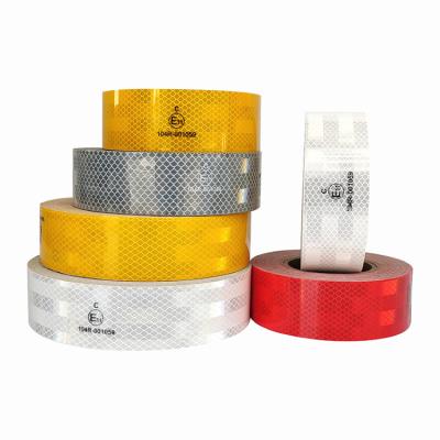 China Self Adhesive ECE 104R Reflective Trailer Tape Stickers For Outdoor Truck for sale