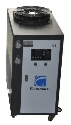 China La máquina de capa del acero inoxidable del hierro parte el refrigerador de agua refrescado aire en venta