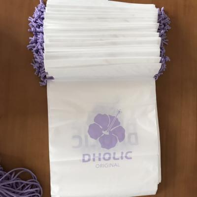 China Sacos de cordão plásticos recicláveis, grande malote do curso do cordão do saco do presente à venda