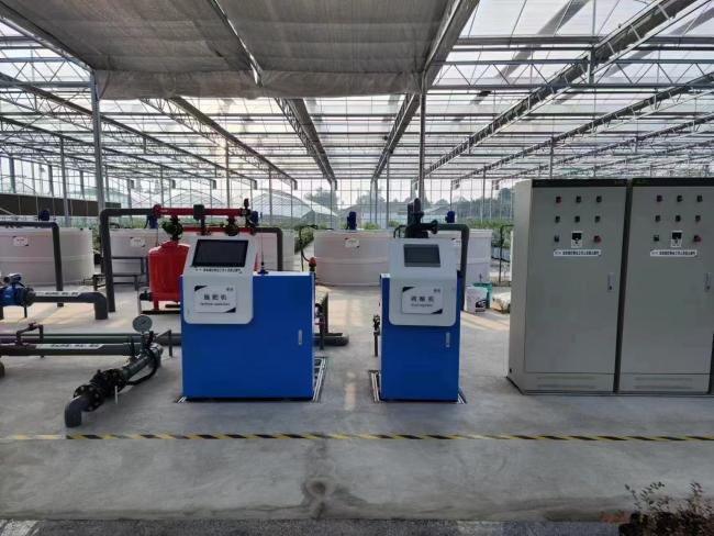 Automated fertigation system controlling nutrient delivery