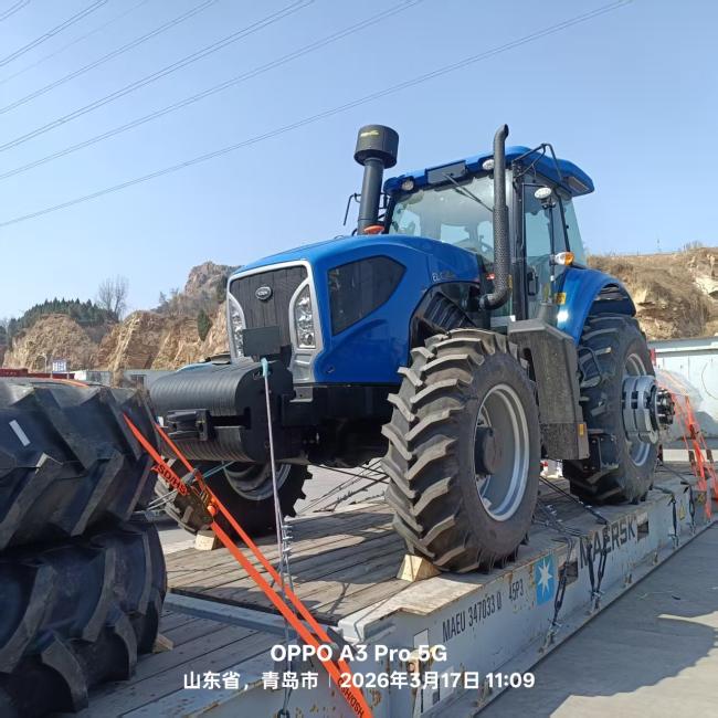 YTO 240HP ELX2404 Tractor.jpg