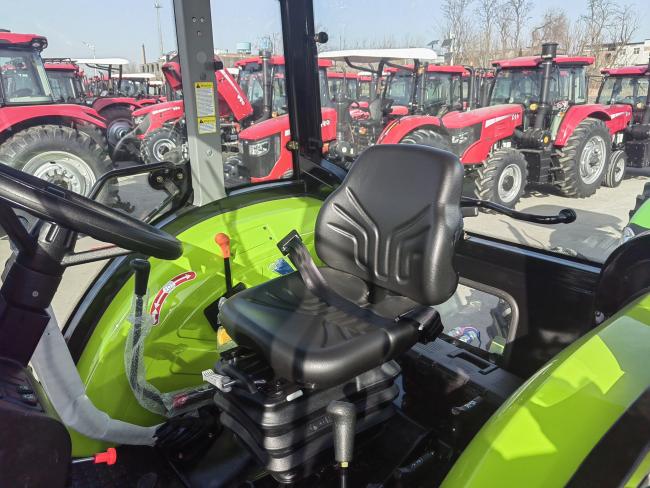 YTO 115HP tractor 5.jpg