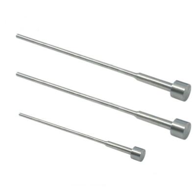 China DIN1530C DIN1530CH Square Ejector Pins Mold , Shoulder DME Die Ejector Pins for sale