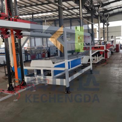Chine SJSZ80 ligne de production automatique de panneaux en PVC en plastique machine à carton mousse à vendre