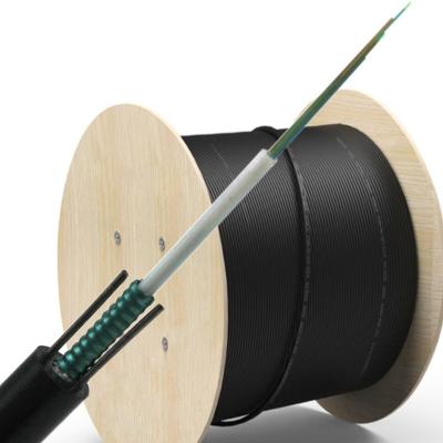 Chine Câble optique extérieur blindé 8.0mm de fibre de membres en acier de robinet 12 fil du noyau GYXTW à vendre