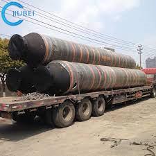 China Discharge Self Floating Dredge Hose Loading Unloading Petroleum Liquids On Ocean Going Tankers 18 Inch for sale