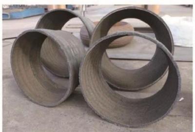 Китай Двойная металлическая высоко износостойкая труба комбинированная из углеродистой стали и сплавной стали продается