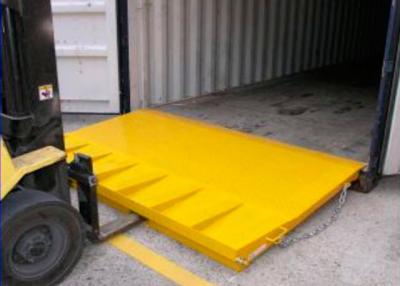 China Custom Folding Mini Mobile Yard Ramp For Container Loading Ramps for sale