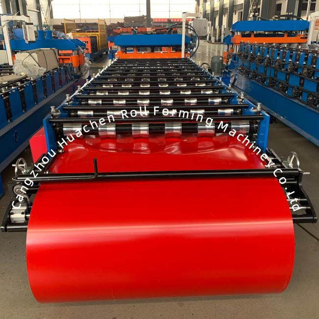 Feeding table and pre-cutter assembly