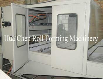 Chine feuille enduite de toit de machine de tuile de toit de la pierre 110kw colorée faisant la machine à vendre