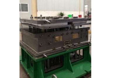 China Moldes calientes de la fabricación de cajas de la base para el metal que echa fuerza de alta resistencia durable en venta