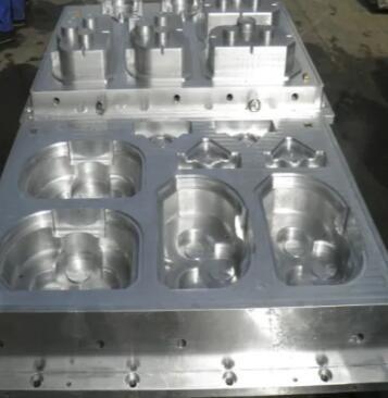 China Low Maintenance Die Cast Aluminum Tooling for sale