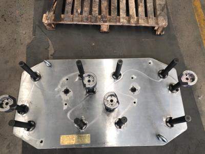 Chine Lingotières de bâti en métal pour le bâti adapté aux besoins du client par fonderie d'alliage d'aluminium de moulage au sable de pièces en métal à vendre