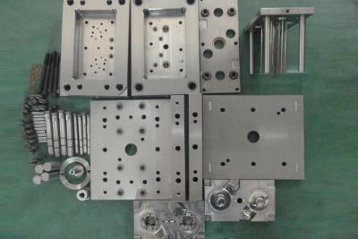 China ADC10 ADC12 A380 Aluminum Metal Casting Molds Machinery Parts for sale