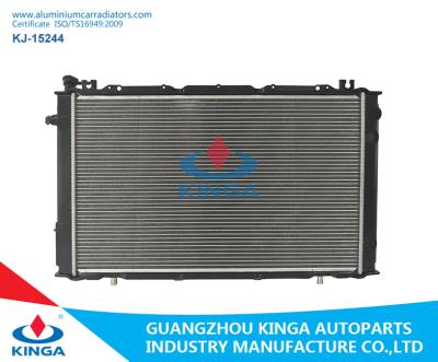 China Nissan Petrol Brazing Plastic Aluminum Radiator Car Spare Parts 21410-1y02A for sale