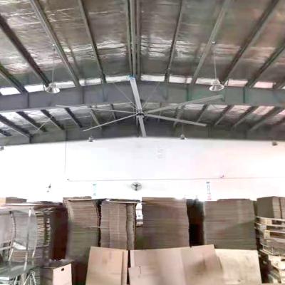 Chine Ventilateur de plafond industriel de 7300 mm / 24 pieds pour 1400 m2 55 r/min Vitesse de rotation à vendre