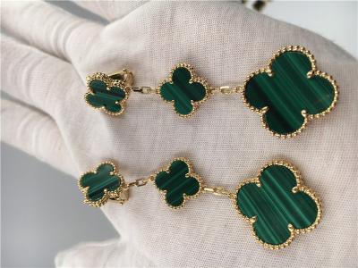 Chine Boucles d'oreille de vert de forme de la fleur des femmes de bijoux d'or de Van Cleef Arpels 18K à vendre